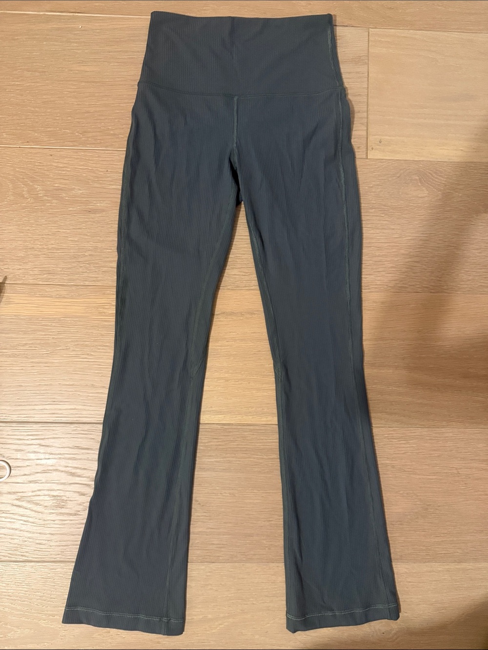 NWOT Lululemon Align Mini Flared Pant (Extra Short) Dark Forest